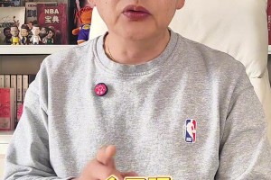 懂球啊！闽南老大爷谈今日马刺胜活塞：文班防守太厉害了😂