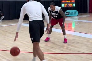 白晶和前NBA球员莱蒙对飙！这就是大魔王！